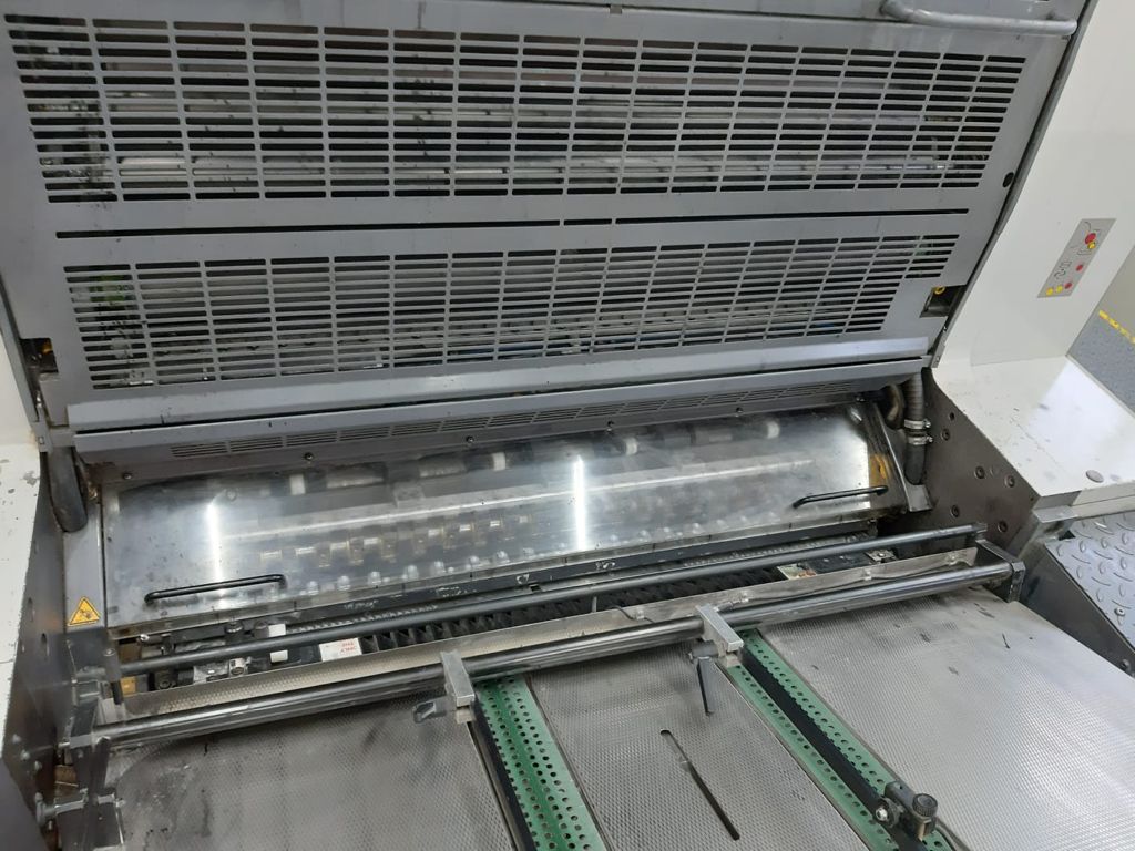 MAN ROLAND -R 704 3B