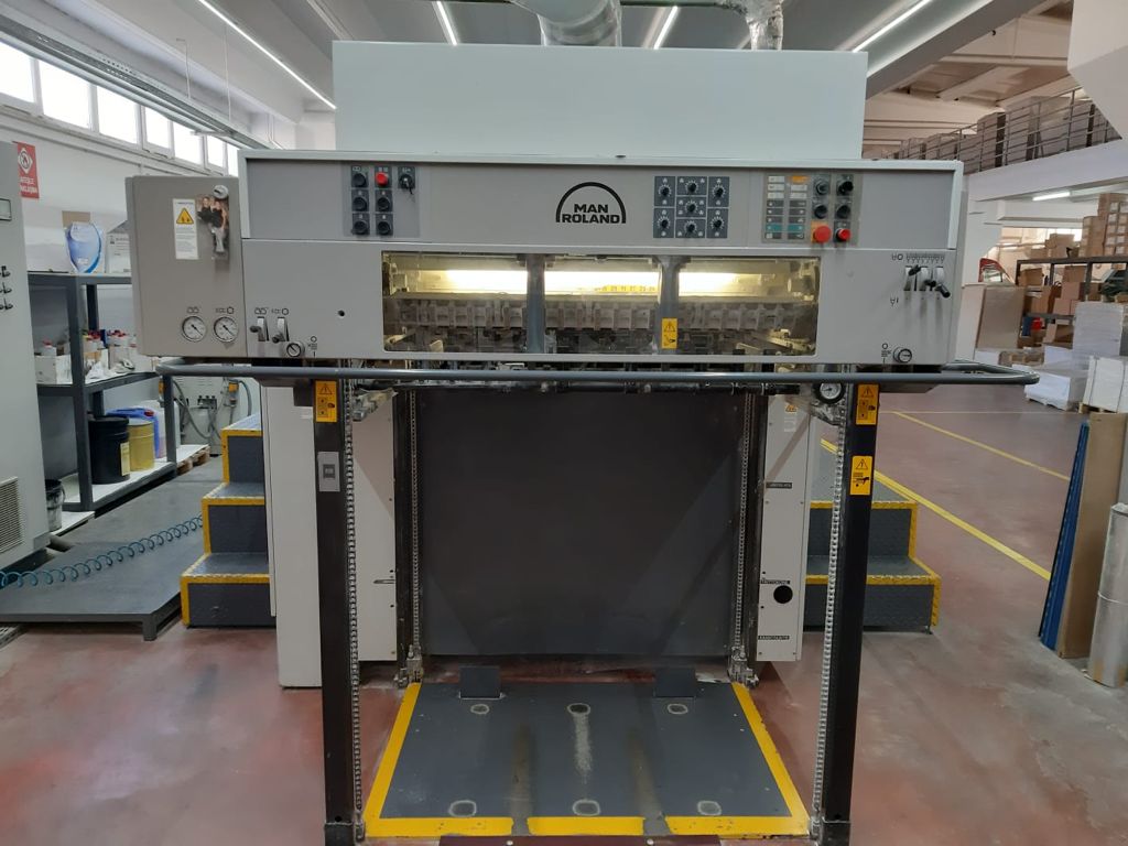 MAN ROLAND -R 704 3B