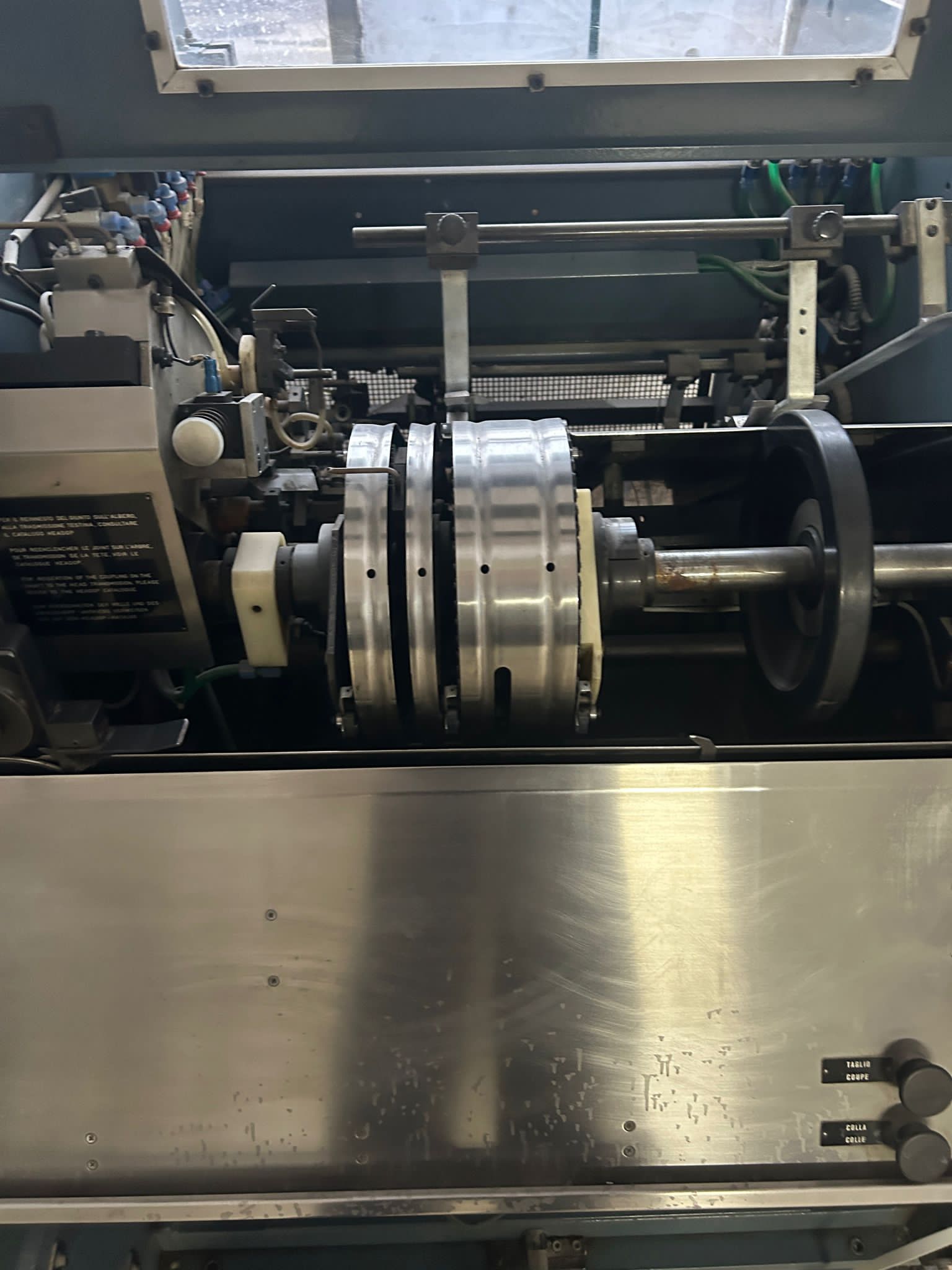 1987 Model Aster American Thread Sewing Machine