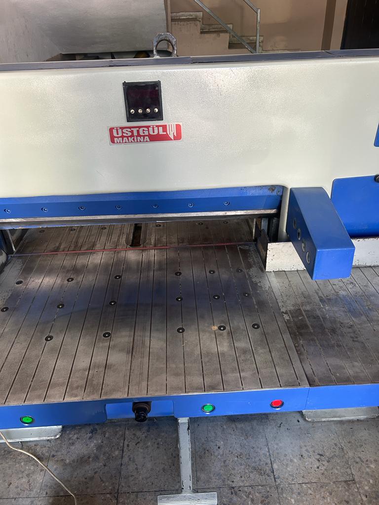 85 Cm Üstgül Giyotin Dijital Metre - Hava Tabla - Fotosel-Hidrolik 2000 Model 