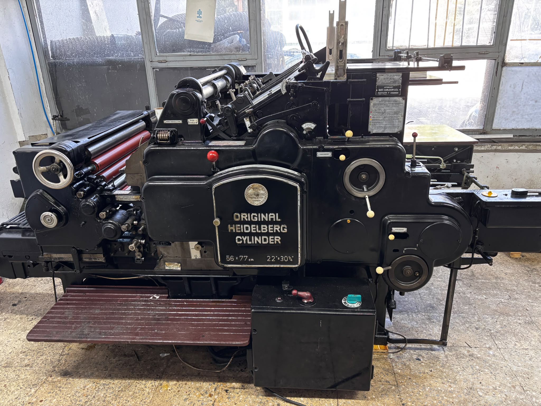 56/77 HEIDELBERG KAZANLI KESKİ MAKİNASI