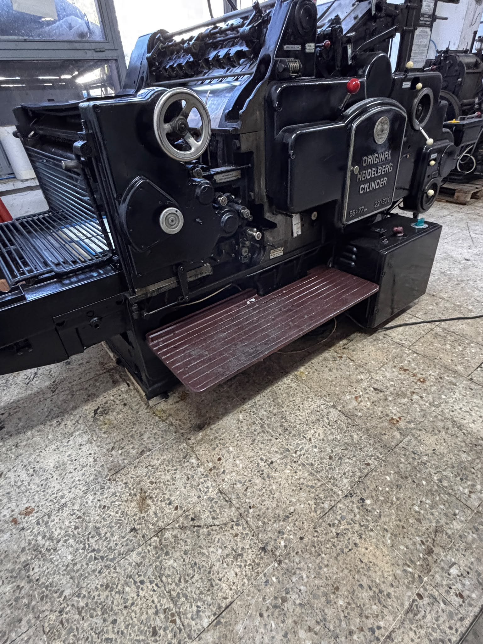 56/77 HEIDELBERG KAZANLI KESKİ MAKİNASI
